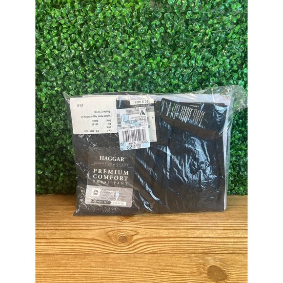 NWT Mens Haggar Classic Fit Black Stretch Stria Black Dress Pant Size 32 X 32 - Picture 1 of 6
